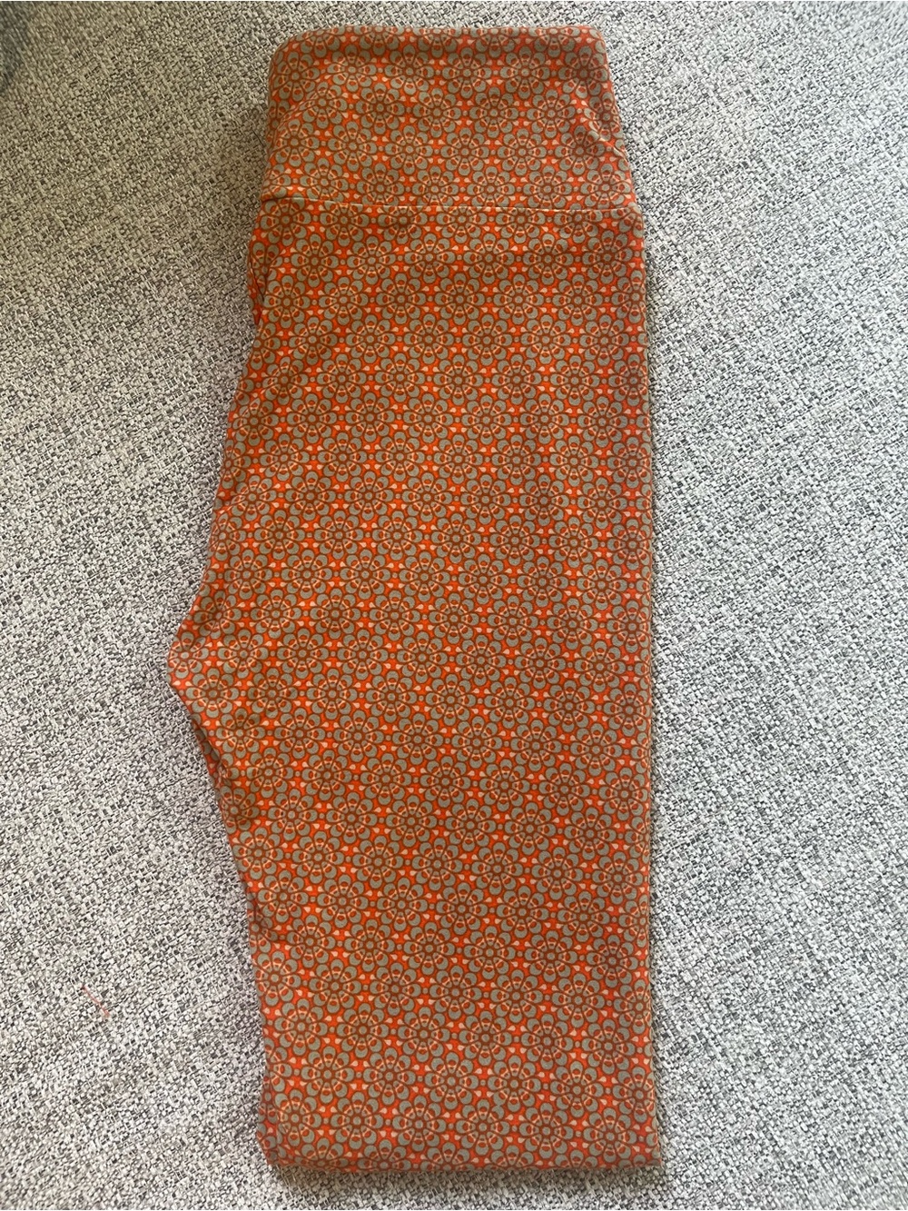 LuLaRoe OS Orange Floral-Geo Leggings